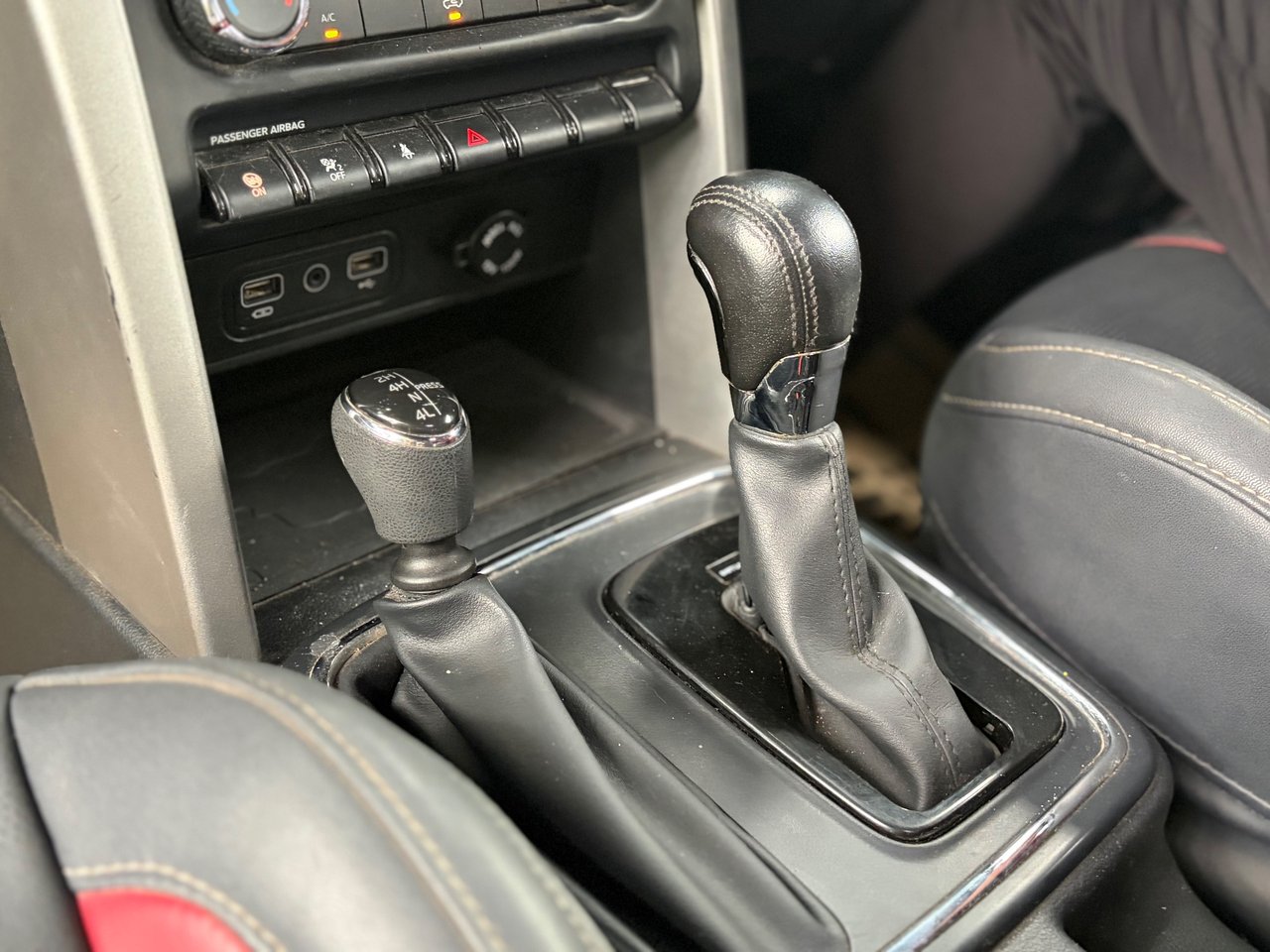 2021 Mahindra Thar 4X4 AMT, photo 9