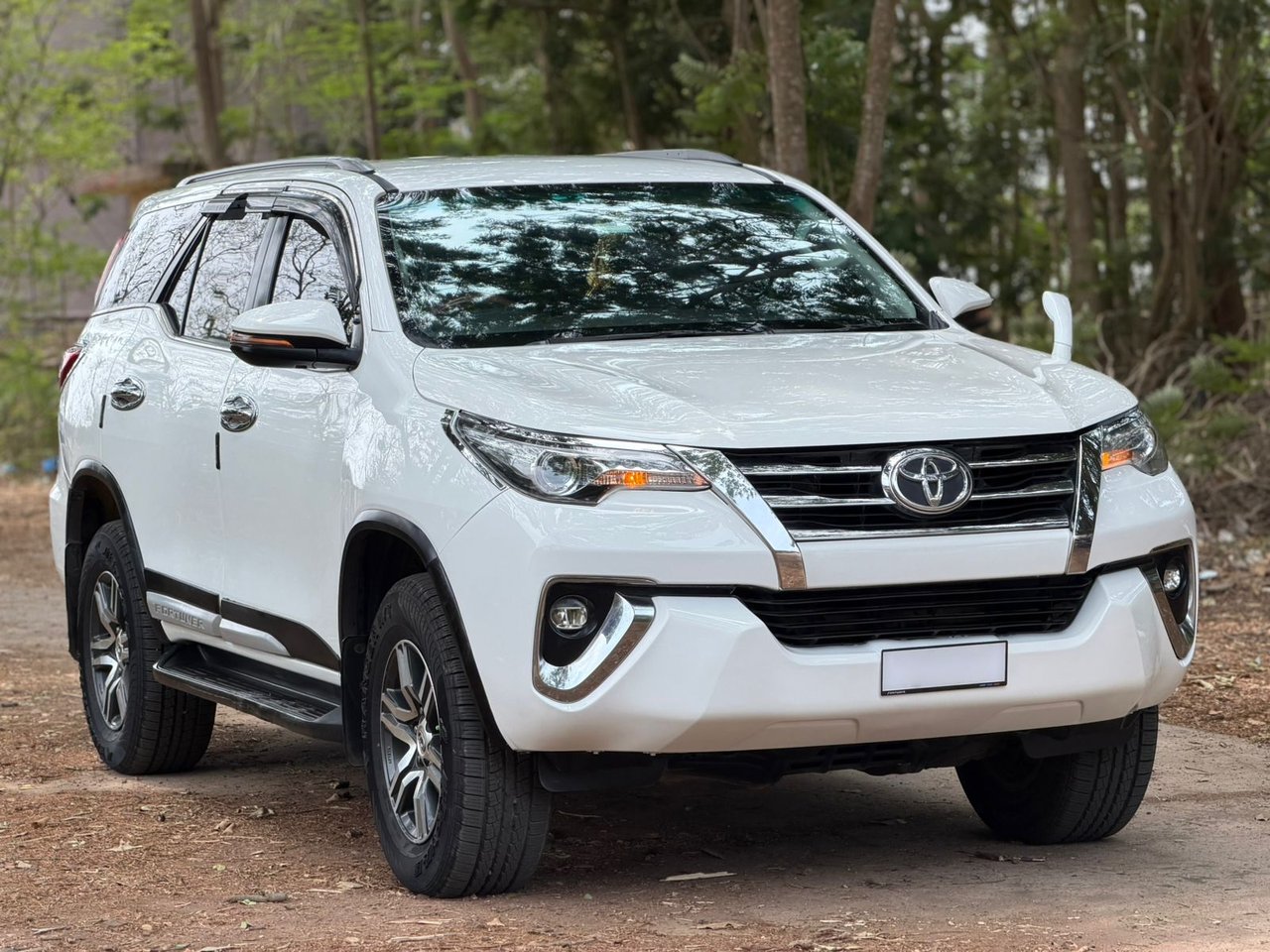 2018 Toyota Fortuner 4×2, photo 1