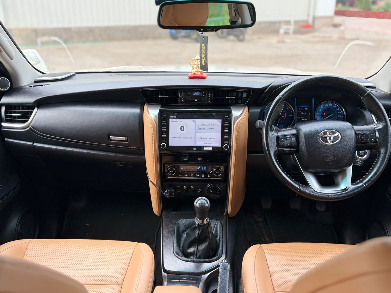 2021 Toyota Fortuner 4X4, photo 12