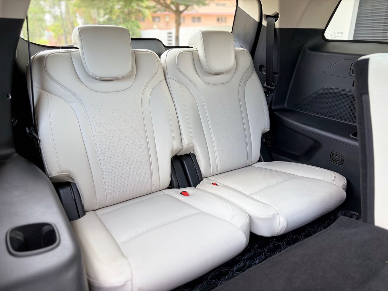 2024 Mahindra Xuv700 AX7 AUTOMATIC, photo 14