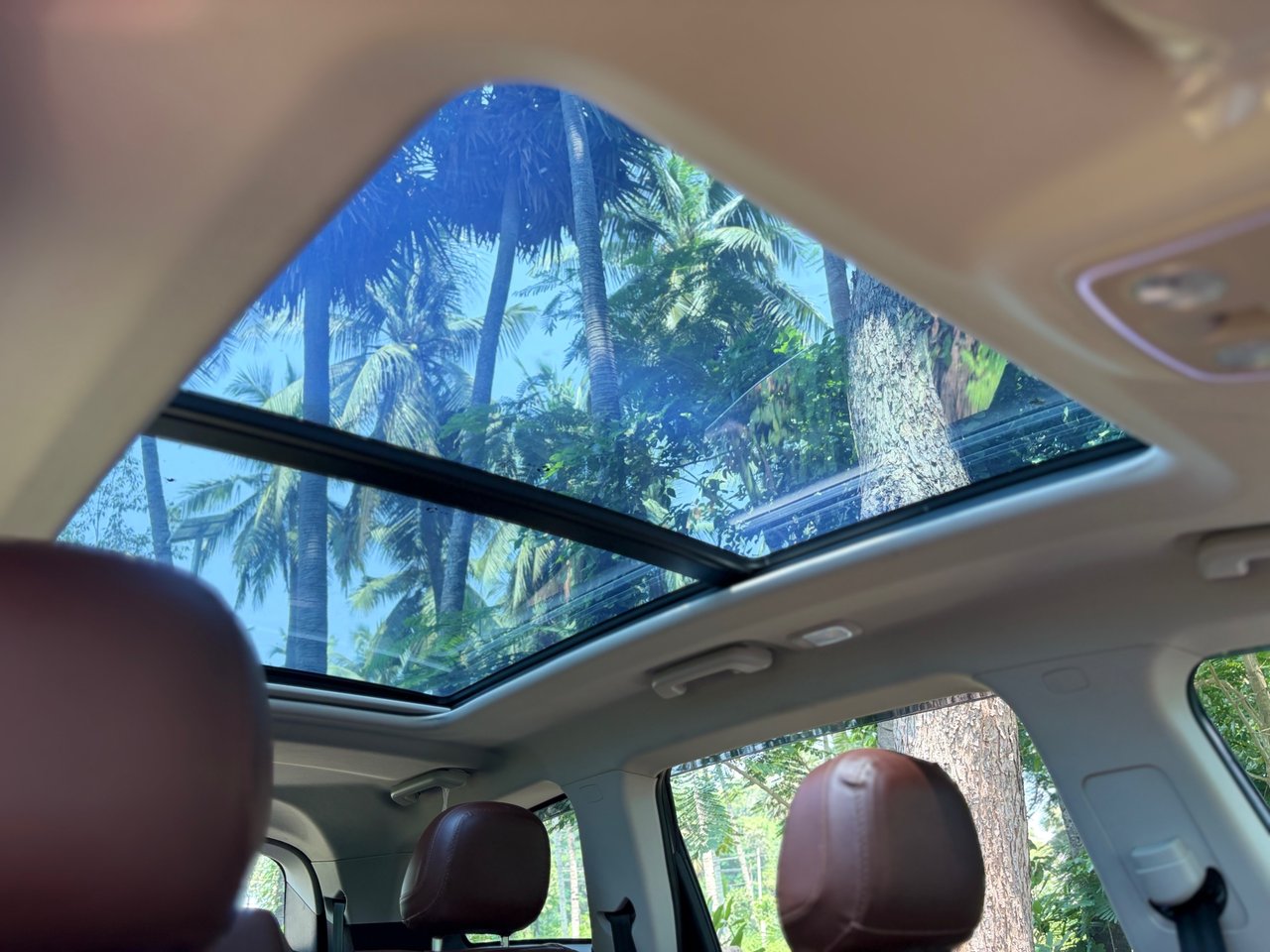 2024 Mahindra Xuv700 AX5, photo 9