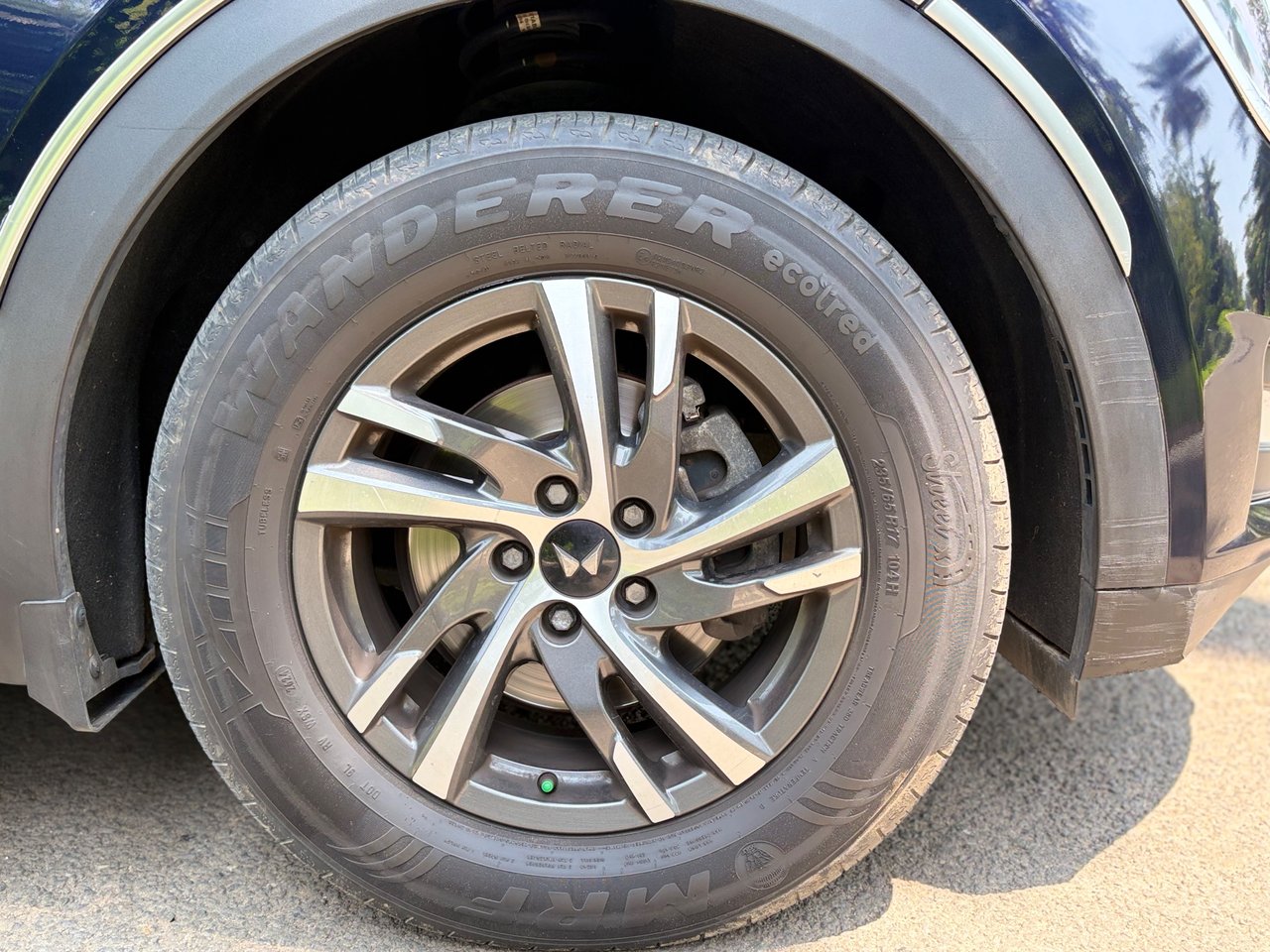 2024 Mahindra Xuv700 AX5, photo 14
