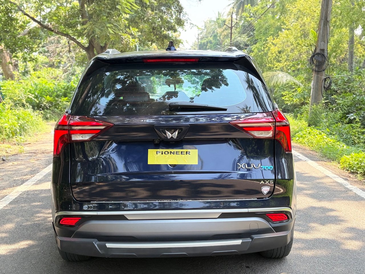 2024 Mahindra Xuv700 AX5, photo 5