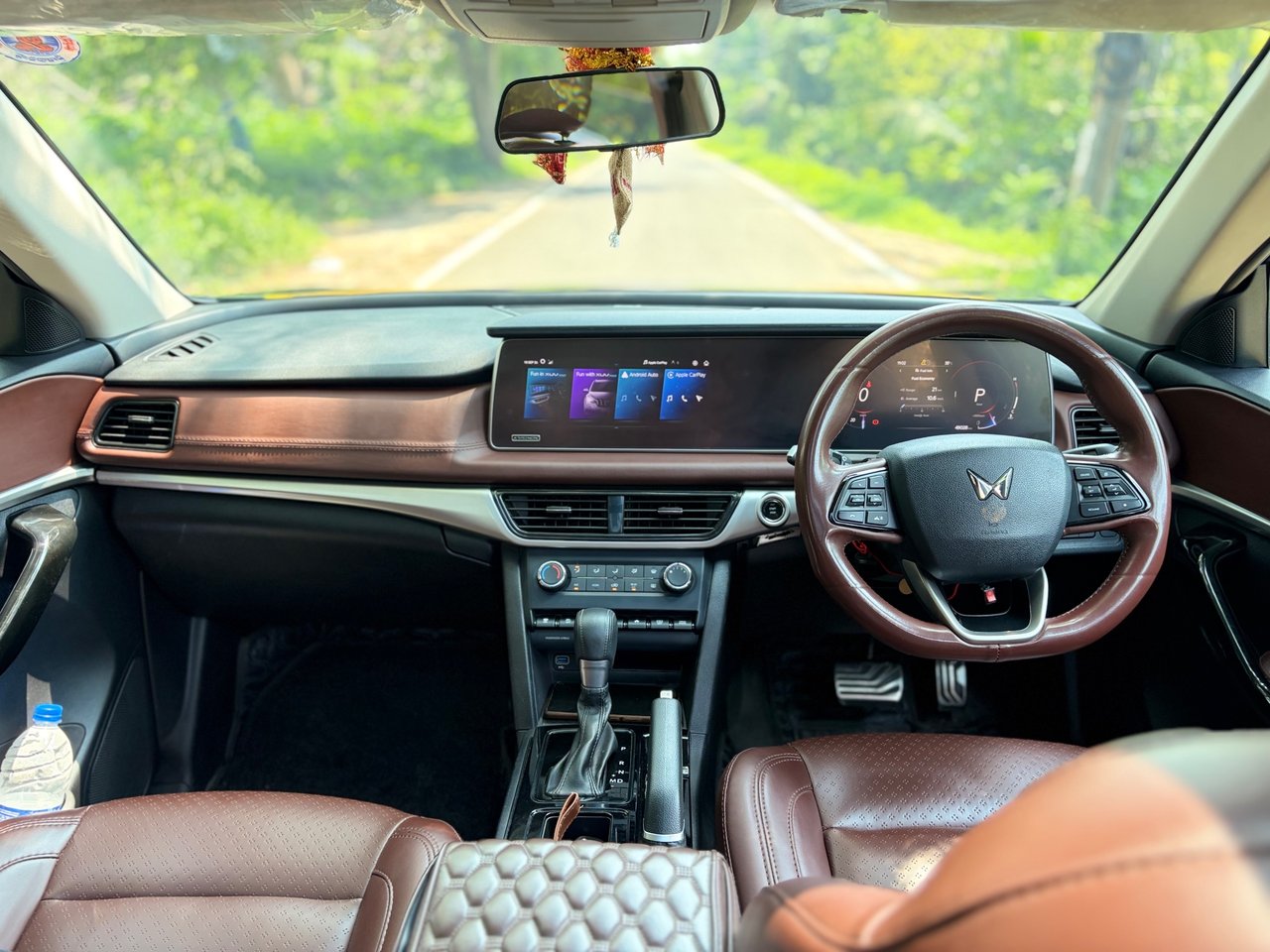 2024 Mahindra Xuv700 AX5, photo 12