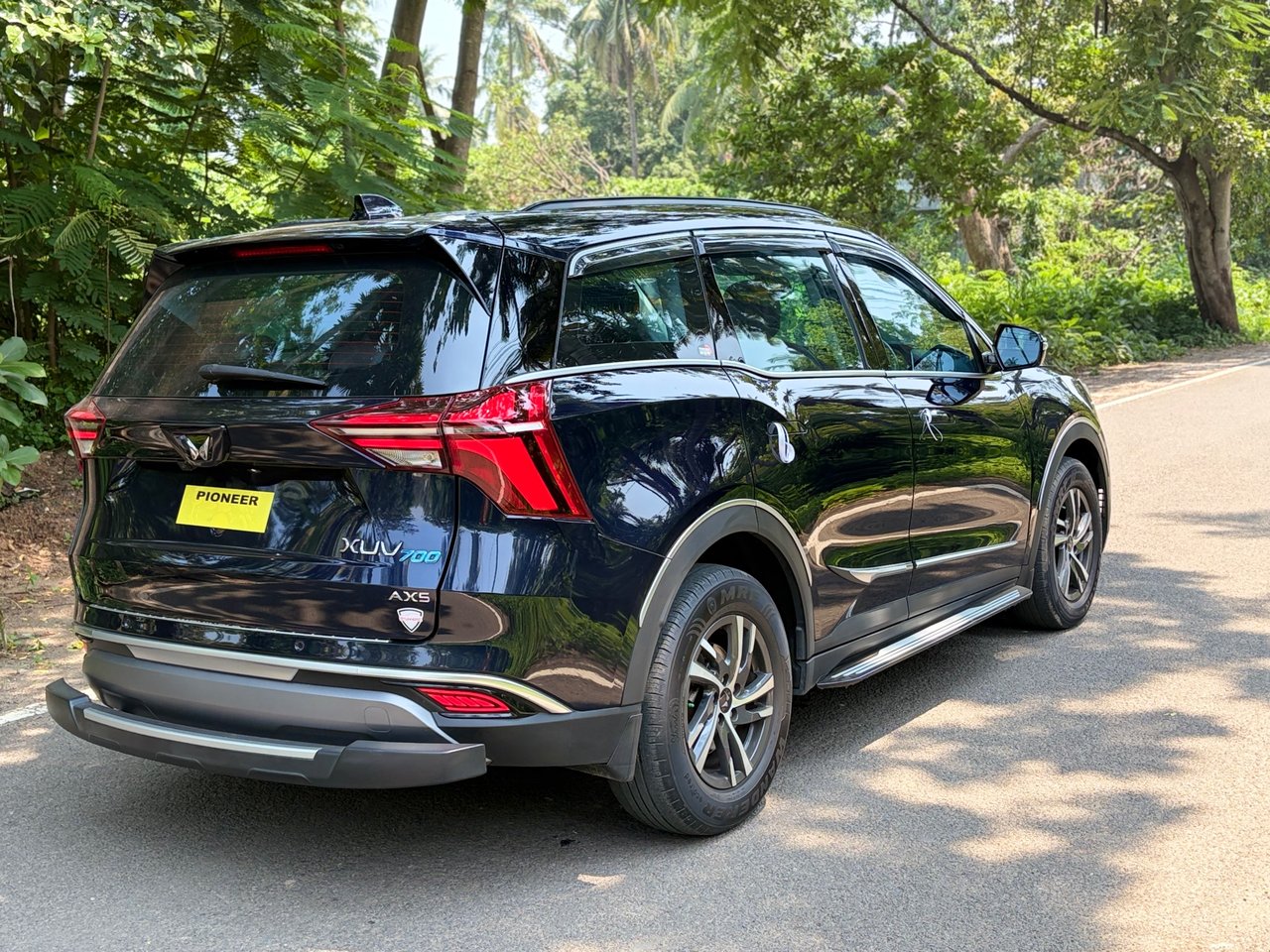 2024 Mahindra Xuv700 AX5, photo 6