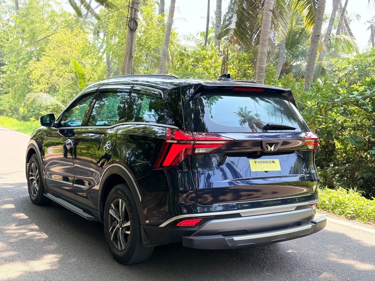 2024 Mahindra Xuv700 AX5, photo 4