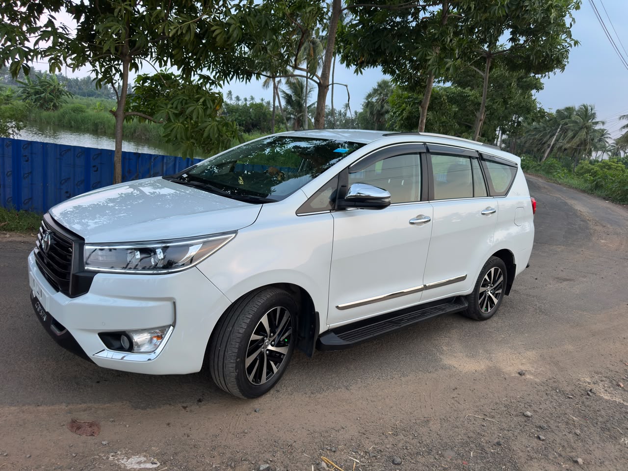 2024 Toyota Innova Crysta 2.4 Z, photo 6