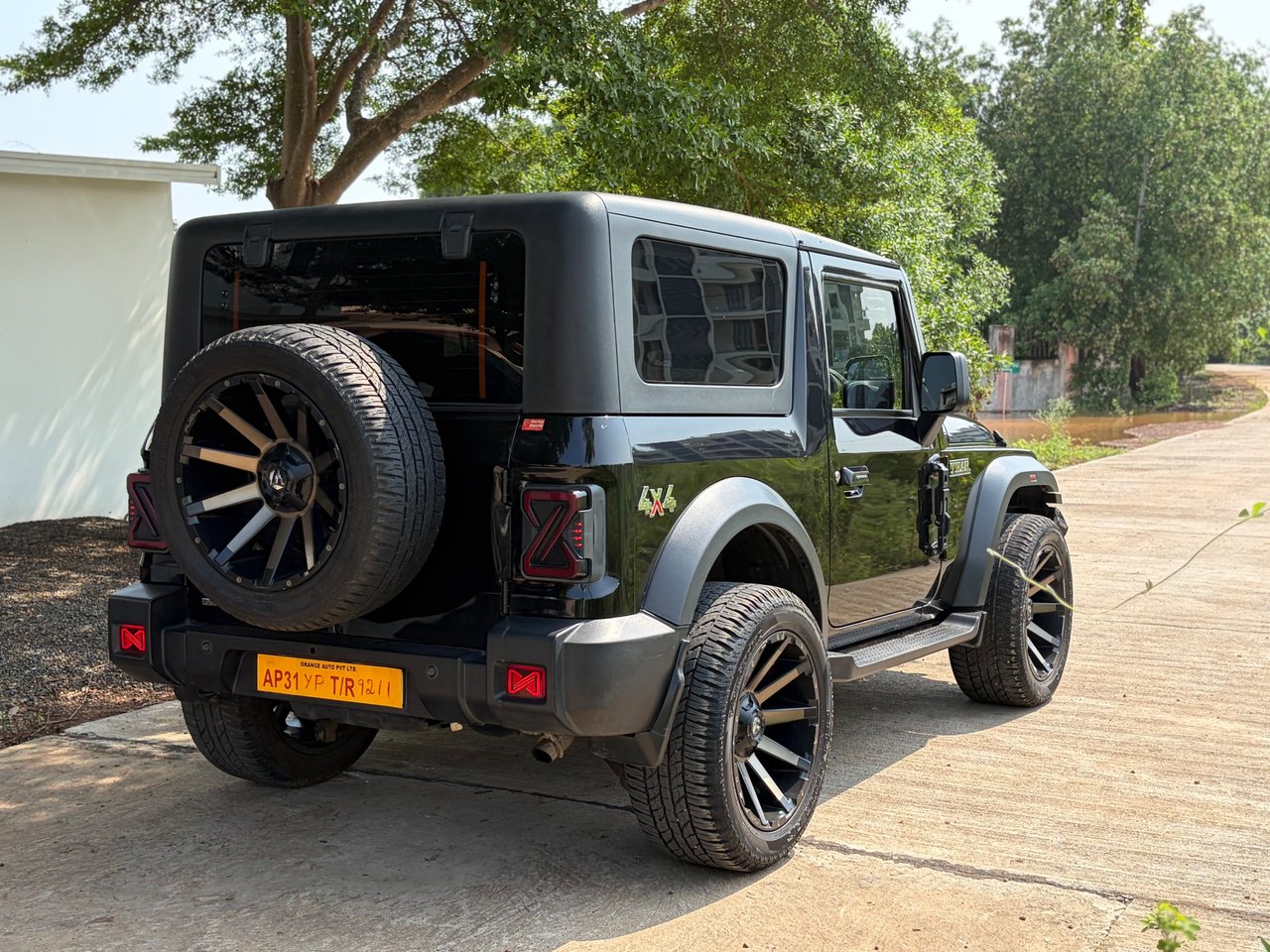 2023 Mahindra Thar 4X4 AUTOMATIC, photo 6