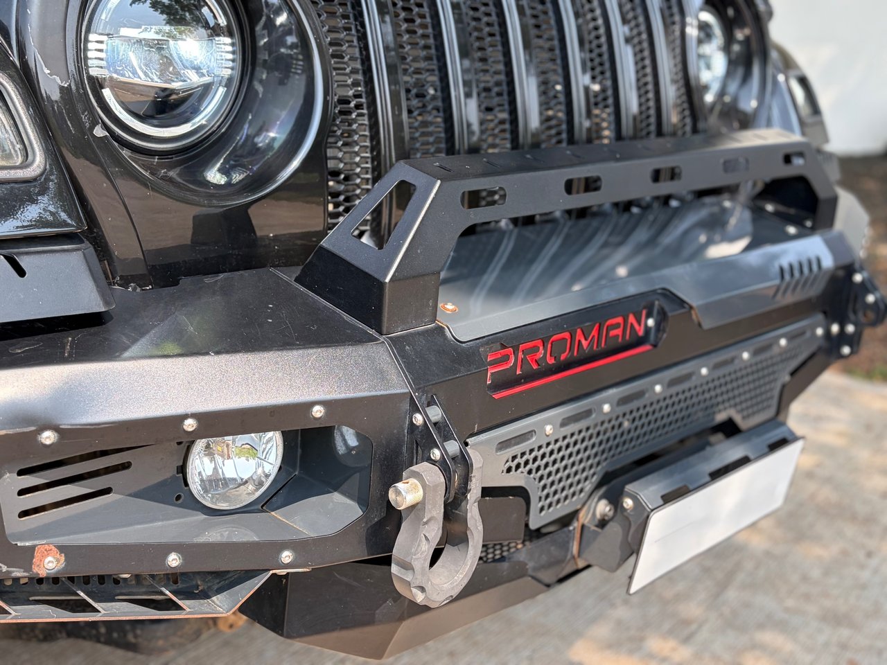 2023 Mahindra Thar 4X4 AUTOMATIC, photo 9