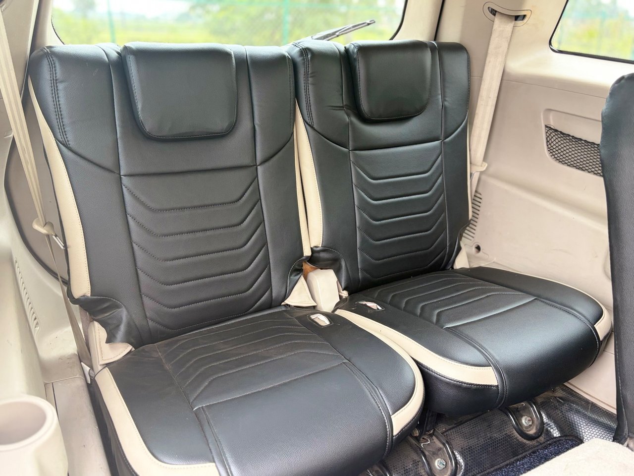 2017 Mahindra Xuv500 W10, photo 9