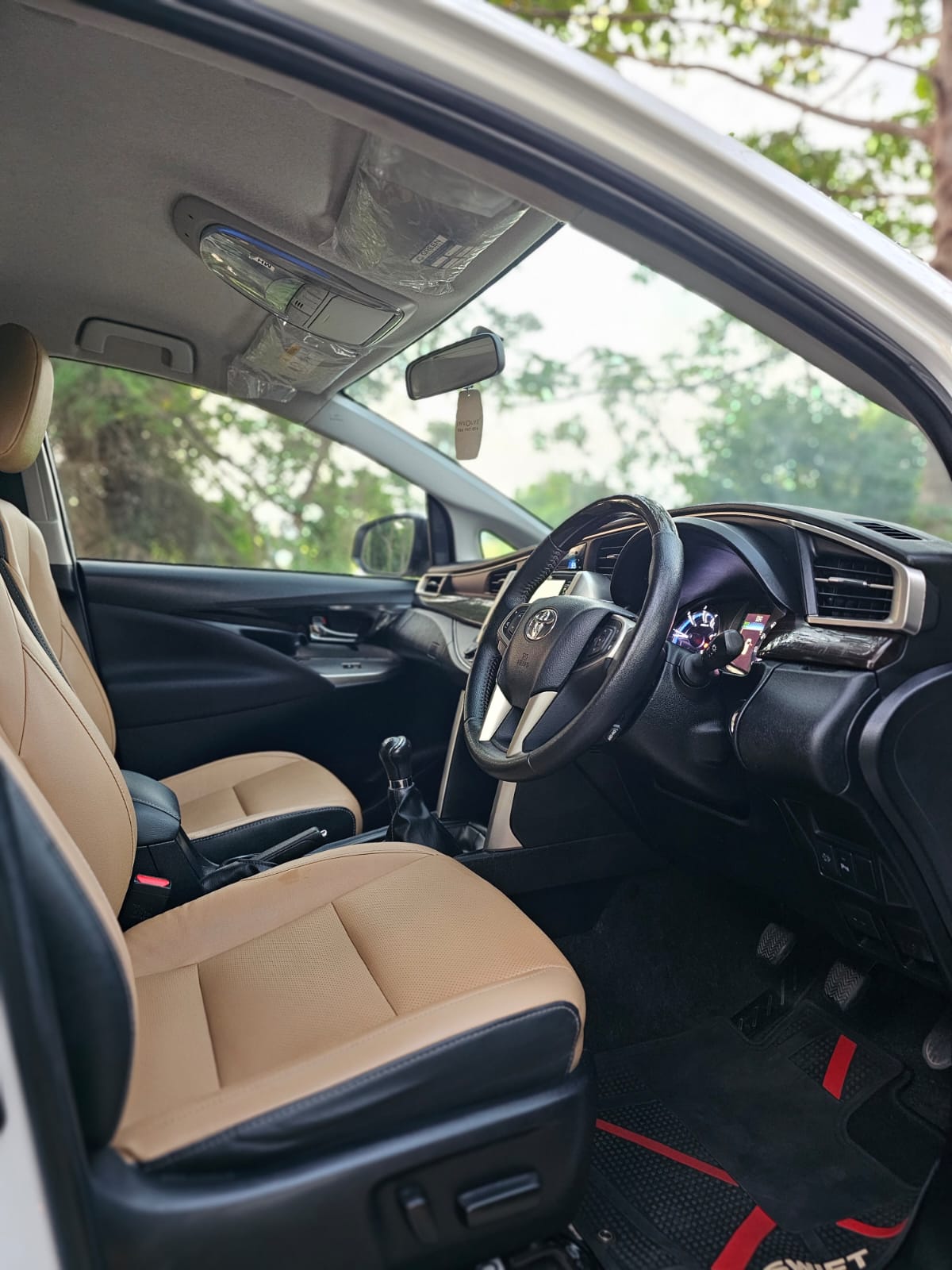 2023 Toyota Innova Crysta 2.4 Z, photo 3