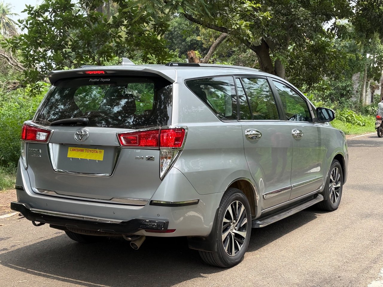2021 Toyota Innova Crysta 2.4 Z AUTOMATIC, photo 2