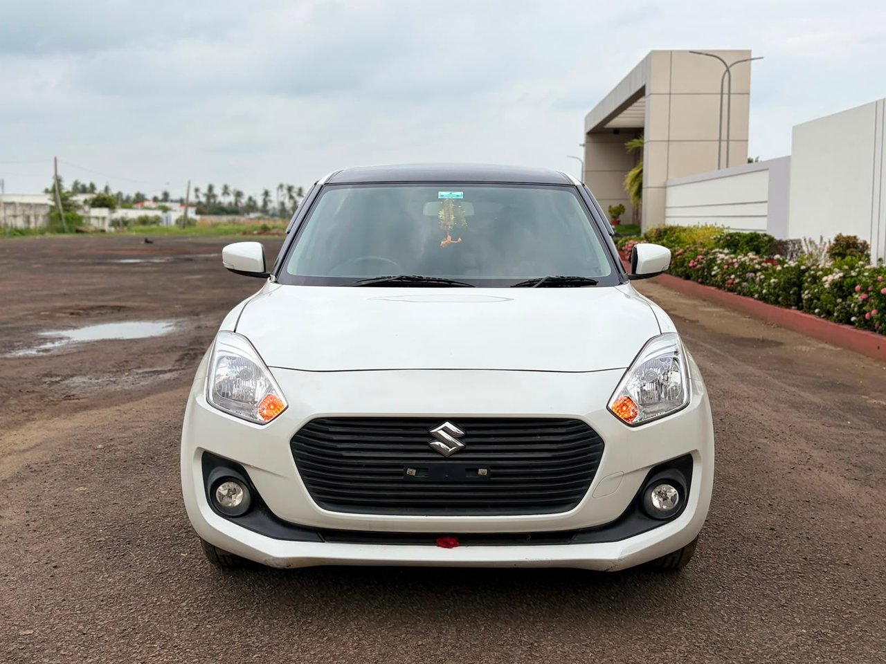 2021 Maruti Suzuki Swift VXI, photo 2