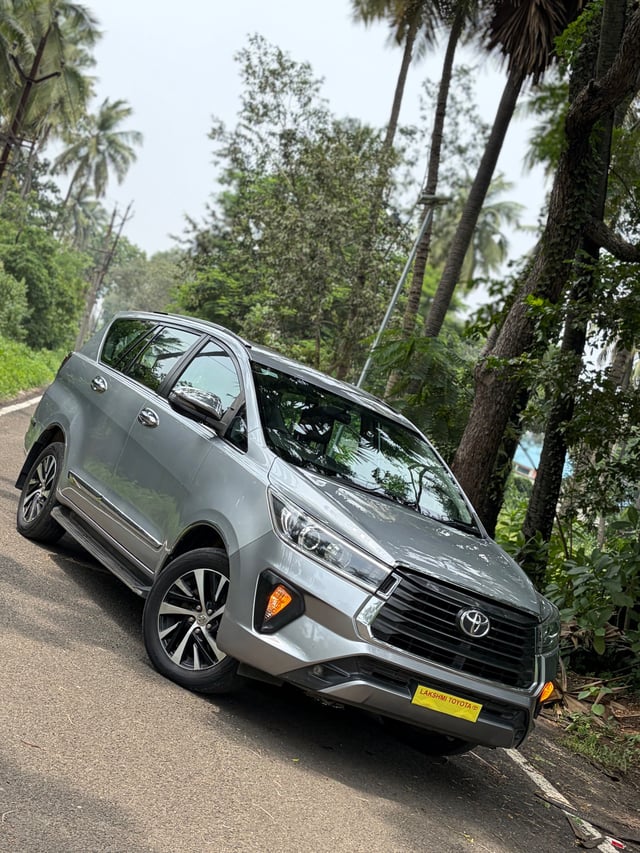 2021 Toyota Innova Crysta
